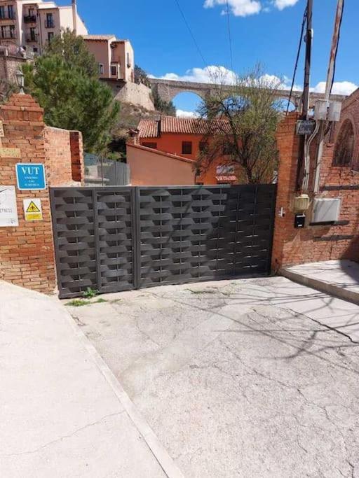 El Vinilo. Aparcamiento Exterior Gratuito Apartment Teruel Exterior photo